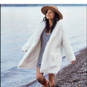 Aerie white fuzzy coat/cardigan